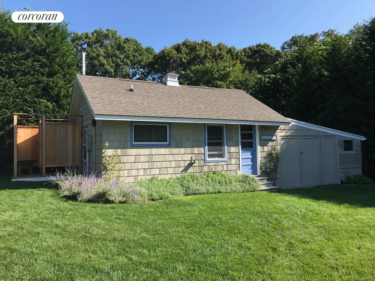 Building Photo - 70 Miller Ln E