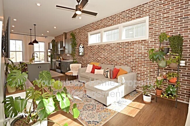 Building Photo - 1264 Zucchini Cir SE