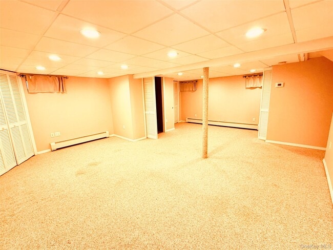 Building Photo - 137 Willard Ave