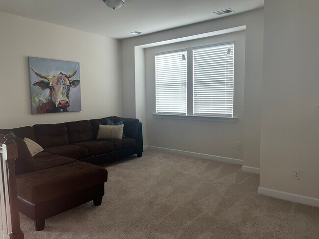 Loft (Second Floor) - 5347 Baker Ln