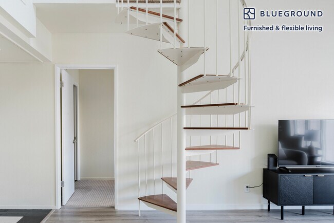 Building Photo - 345 Sheridan Ave