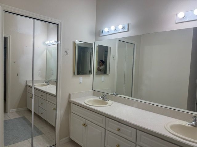 Building Photo - 410 FAIRLANE Dr