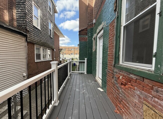 Building Photo - 4917 N 13th St