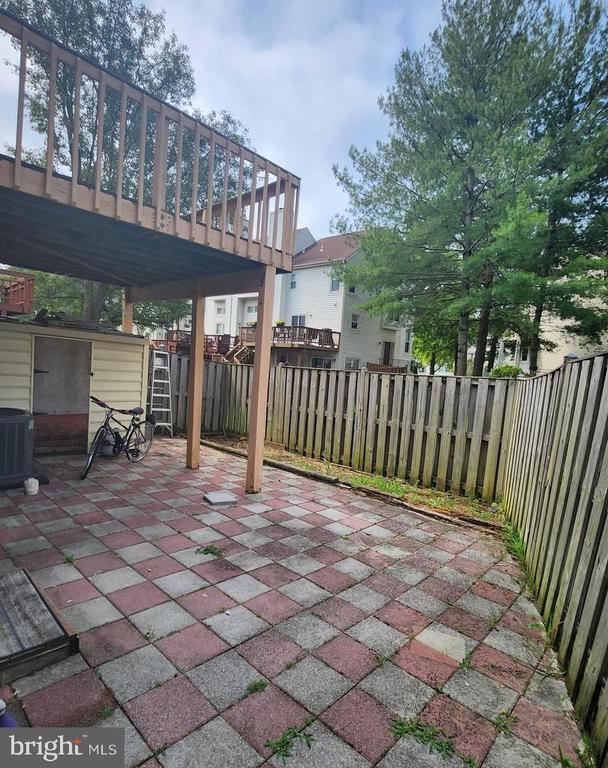 Building Photo - 13923 Middle Creek Pl