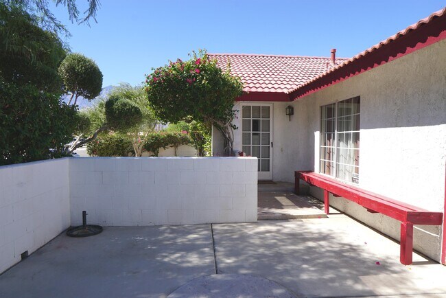 Building Photo - 68120 Tachevah Dr