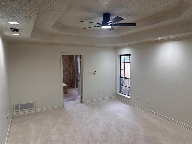 Building Photo - 532 Evergreen Dr