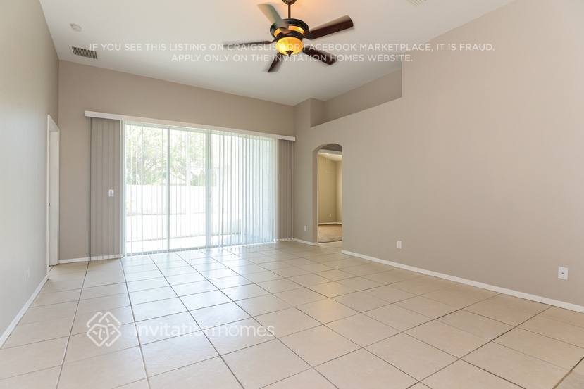 Building Photo - 1314 Vinetree Dr