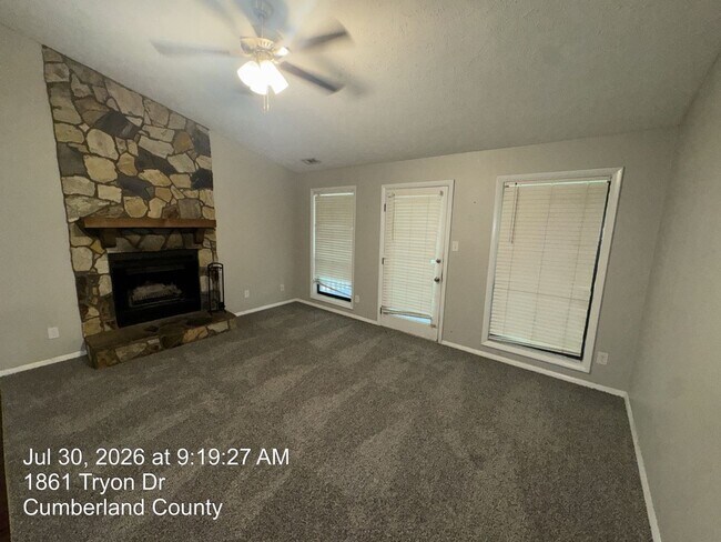 Building Photo - 1861-7 Tryon Dr
