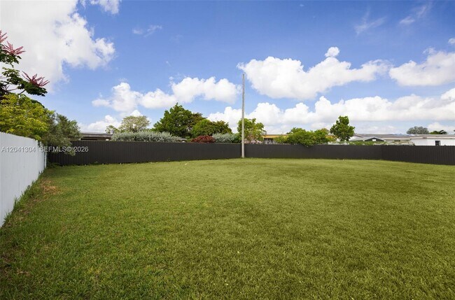 Building Photo - 10340 SW 157th St