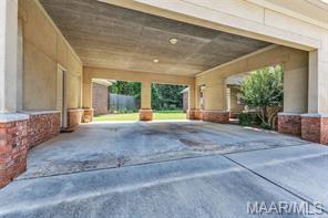 Building Photo - 9855 Bent Brook Dr