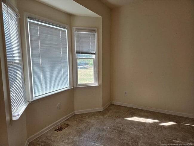 Building Photo - 1527 Lewter Shop Rd