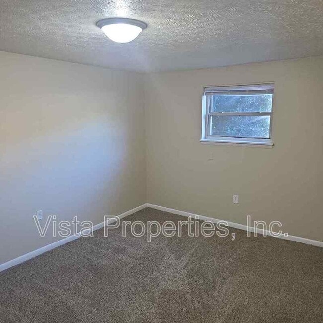 Building Photo - 4119 Glen Hill Manor Dr