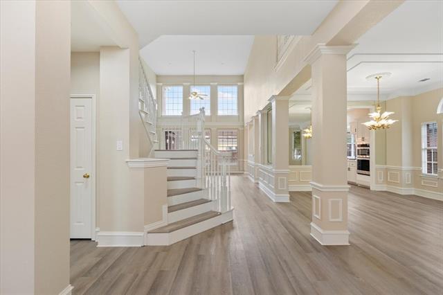 Building Photo - 1404 Parkwood Dr