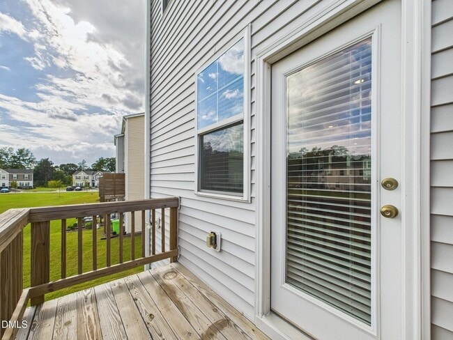 Building Photo - 2709 Chert Ln