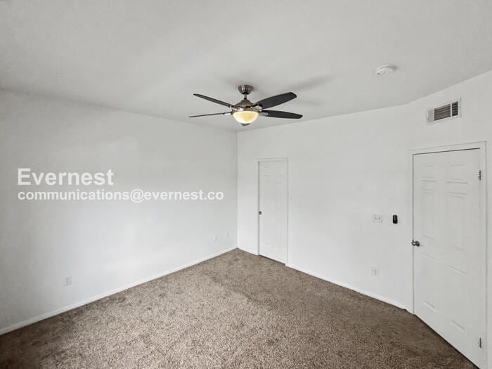 Building Photo - 5922 W Vegas Dr