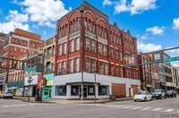 Building Photo - 500 Main St