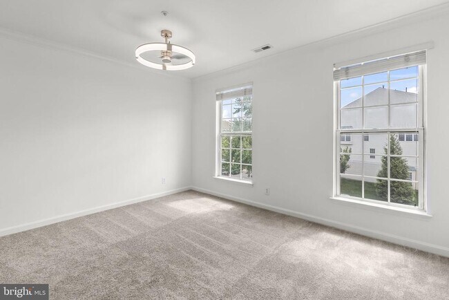 Building Photo - 45490 Whistling Terrace