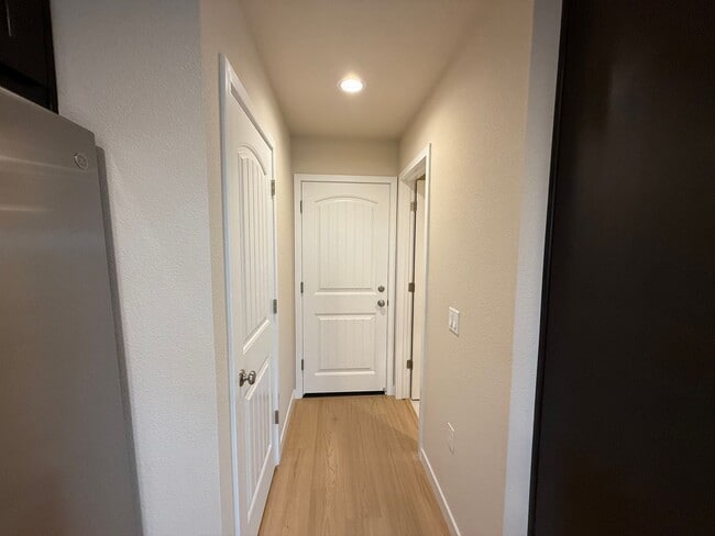 Building Photo - Brand new two story in Turlock!