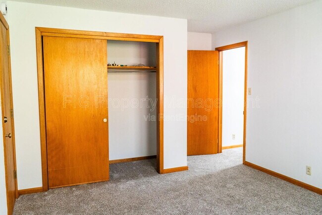 Building Photo - 4223 Buffat Mill Rd