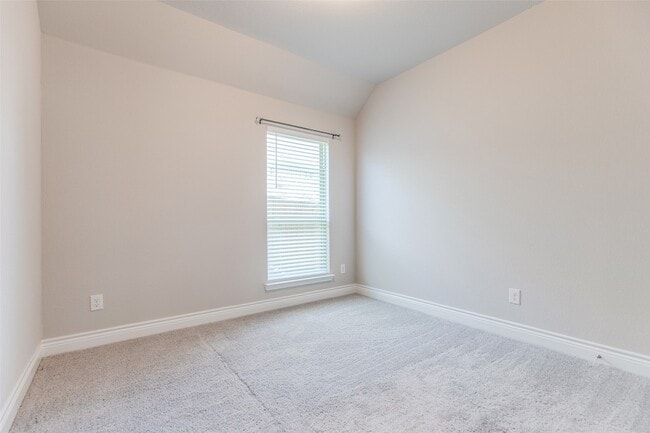 Building Photo - 9504 Longhorn Ln