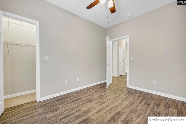 Building Photo - 143 Springhaven Dr