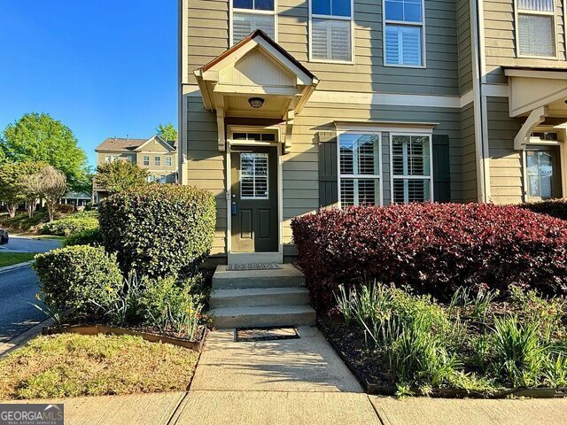 Primary Photo - 525 Grove Field Ct NW