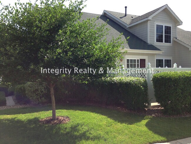 Building Photo - 12664 E Harvard Cir