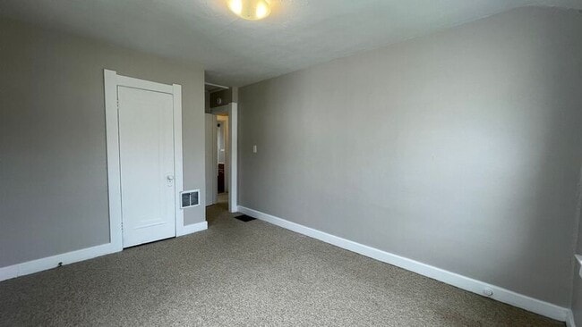 Building Photo - 3808 Torrance Dr