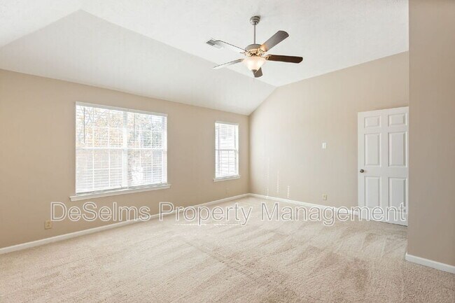 Building Photo - 236 Burgandy Hill Rd