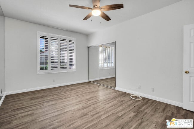 Building Photo - 401 El Cielo Rd
