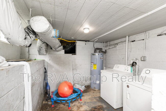 Building Photo - 5409 Blue Ridge Ave