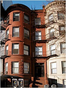 Building Photo - 849 Beacon St