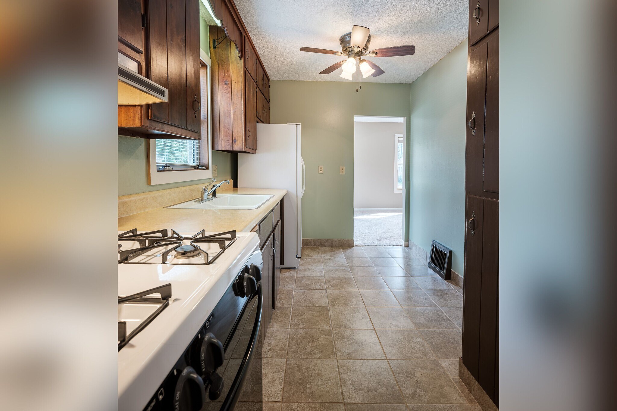Kitchen view 2 - 525 8th St NW
