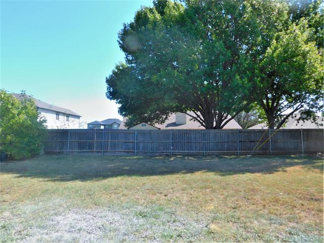 Building Photo - 3812 Yellowstone Pl