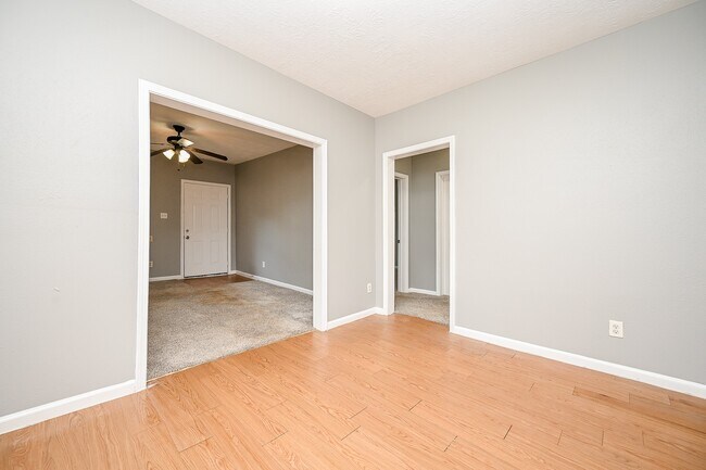 Building Photo - 8007 Carver Rd