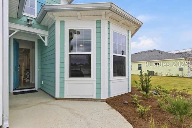 Building Photo - 855 Weekend Ave