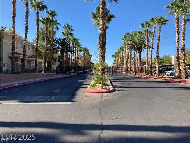 Building Photo - 9050 W Warm Springs Rd