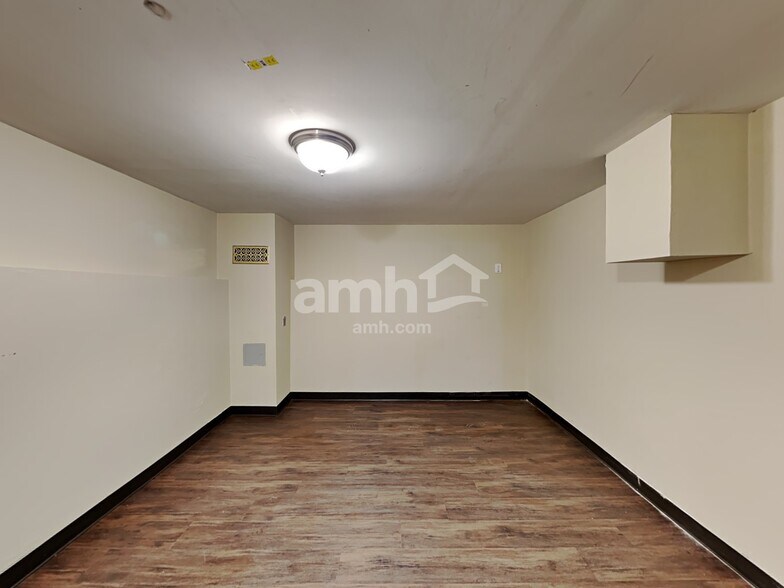 Building Photo - 3417 Hail Ridge Dr