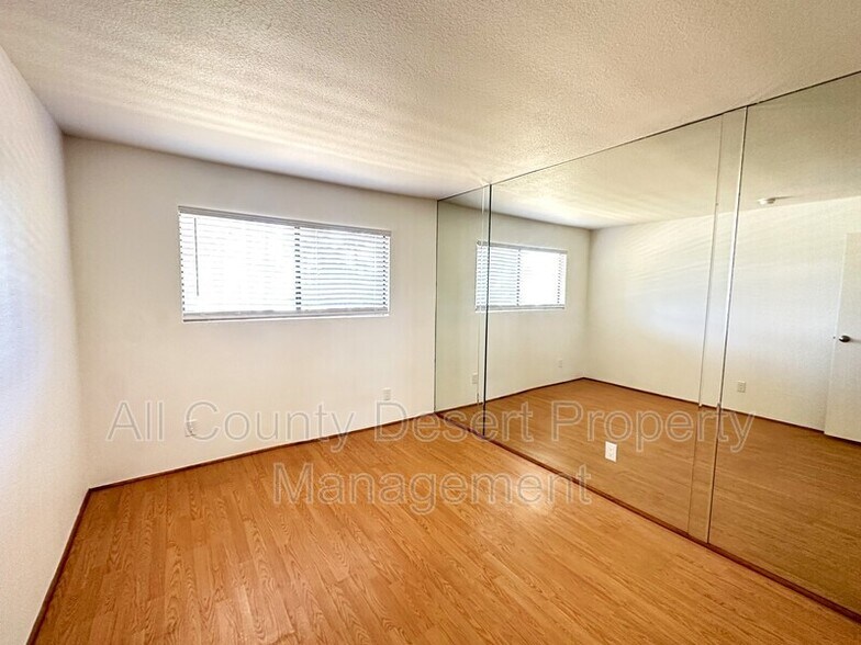 Building Photo - 2810 N Arcadia Ct