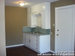 Building Photo - 814 Prado St