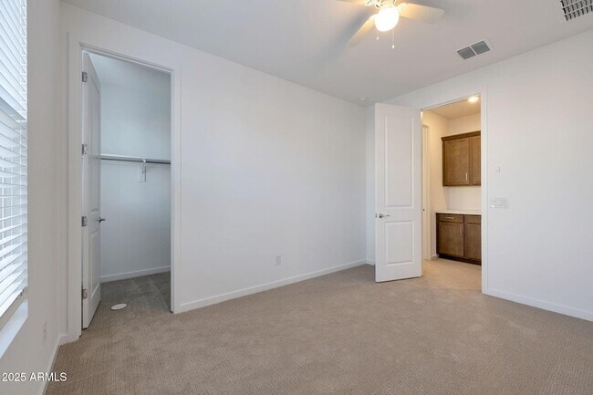 Building Photo - 2468 W Rowel Rd