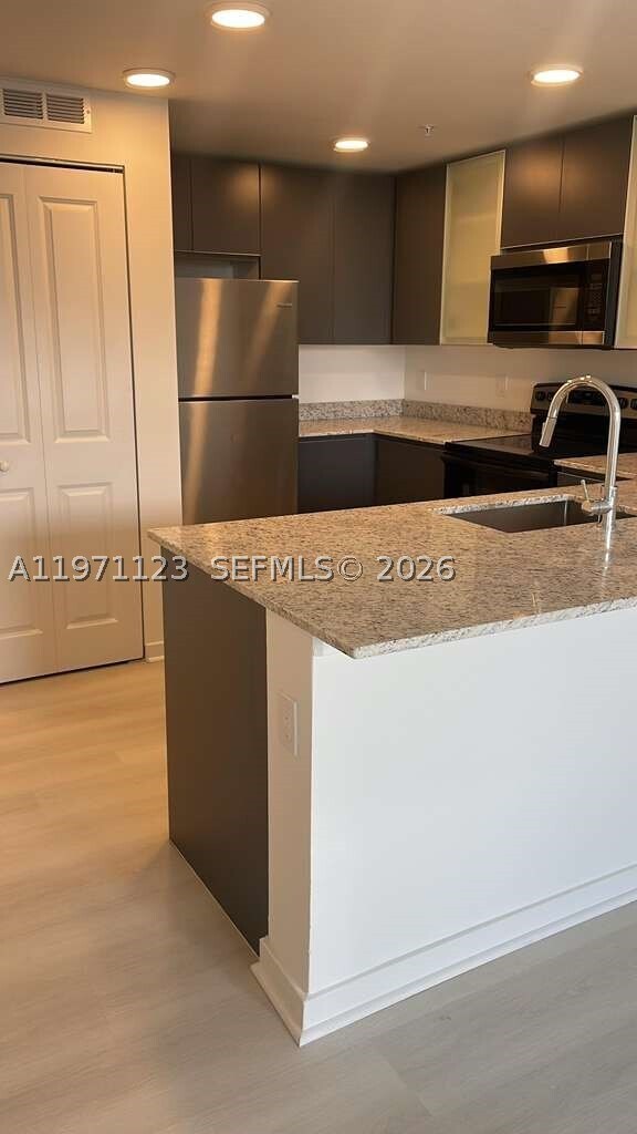 Building Photo - 5587 Millennia Park Dr