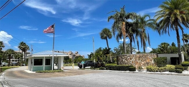 Building Photo - 8150 Brent St