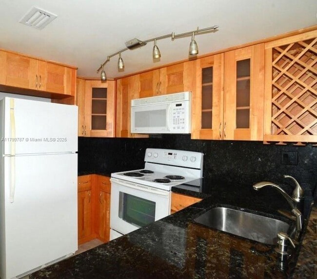 Building Photo - 510 NW 86th Pl