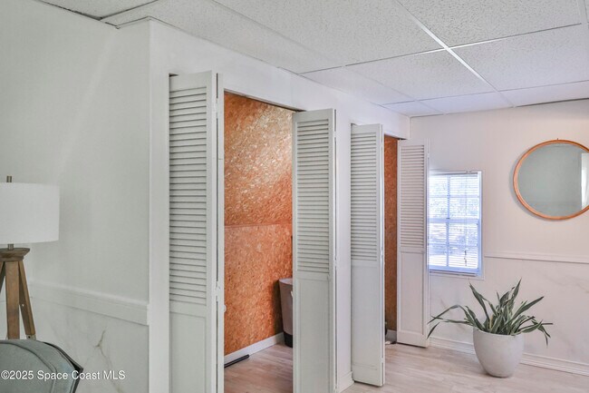 Building Photo - 2440 Brandywine Ln