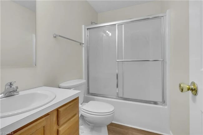 Building Photo - AVAILABLE NOW!