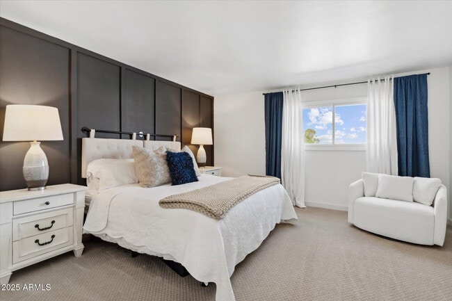 Building Photo - 5020 N Granite Reef Rd