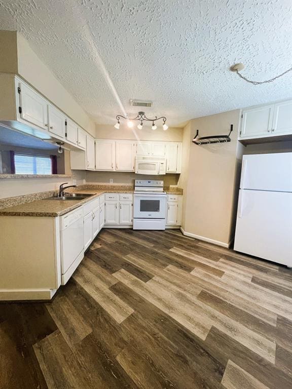 Building Photo - 16830 Rippling Mill Dr