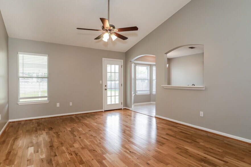 Building Photo - 3532 Citation Dr