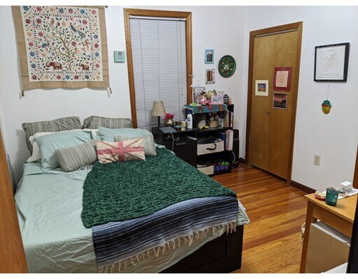 Building Photo - 48 Litchfield St